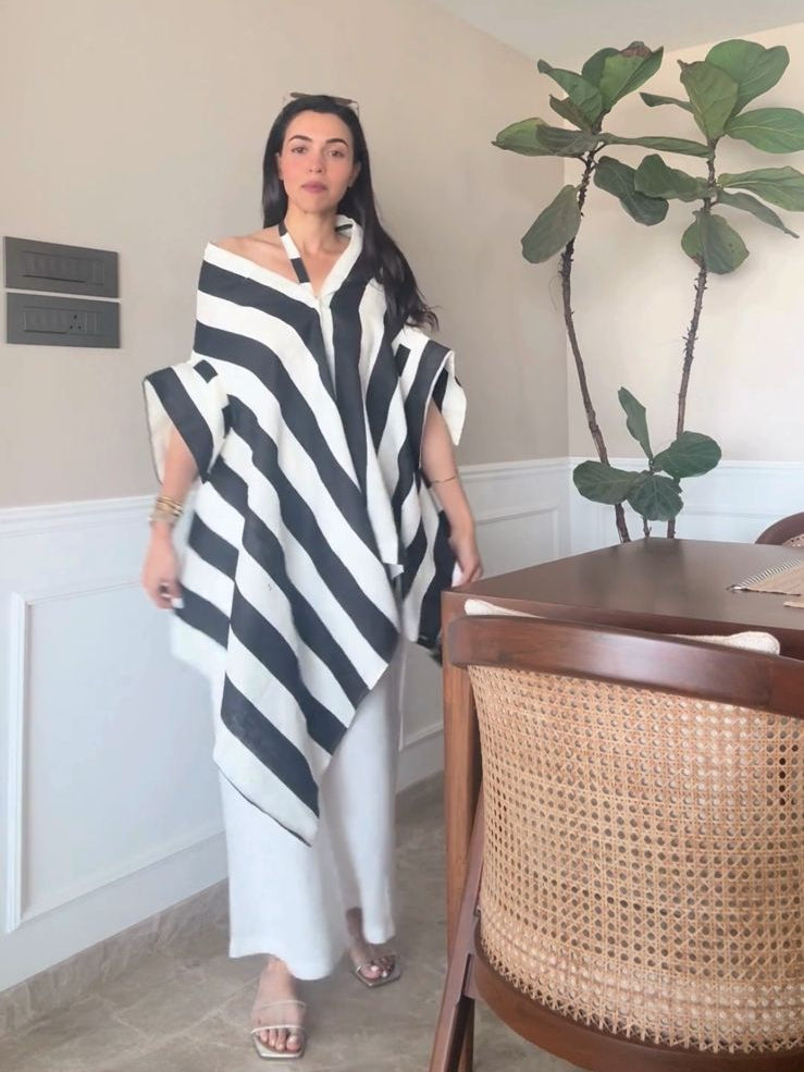YIN LINEN TOP