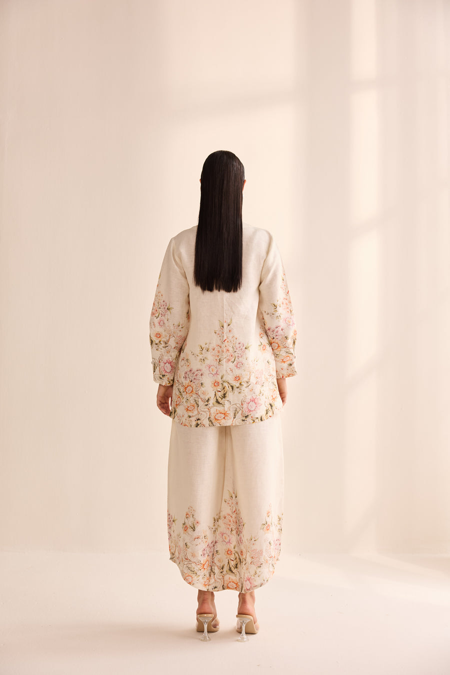 Apricot नूर Set