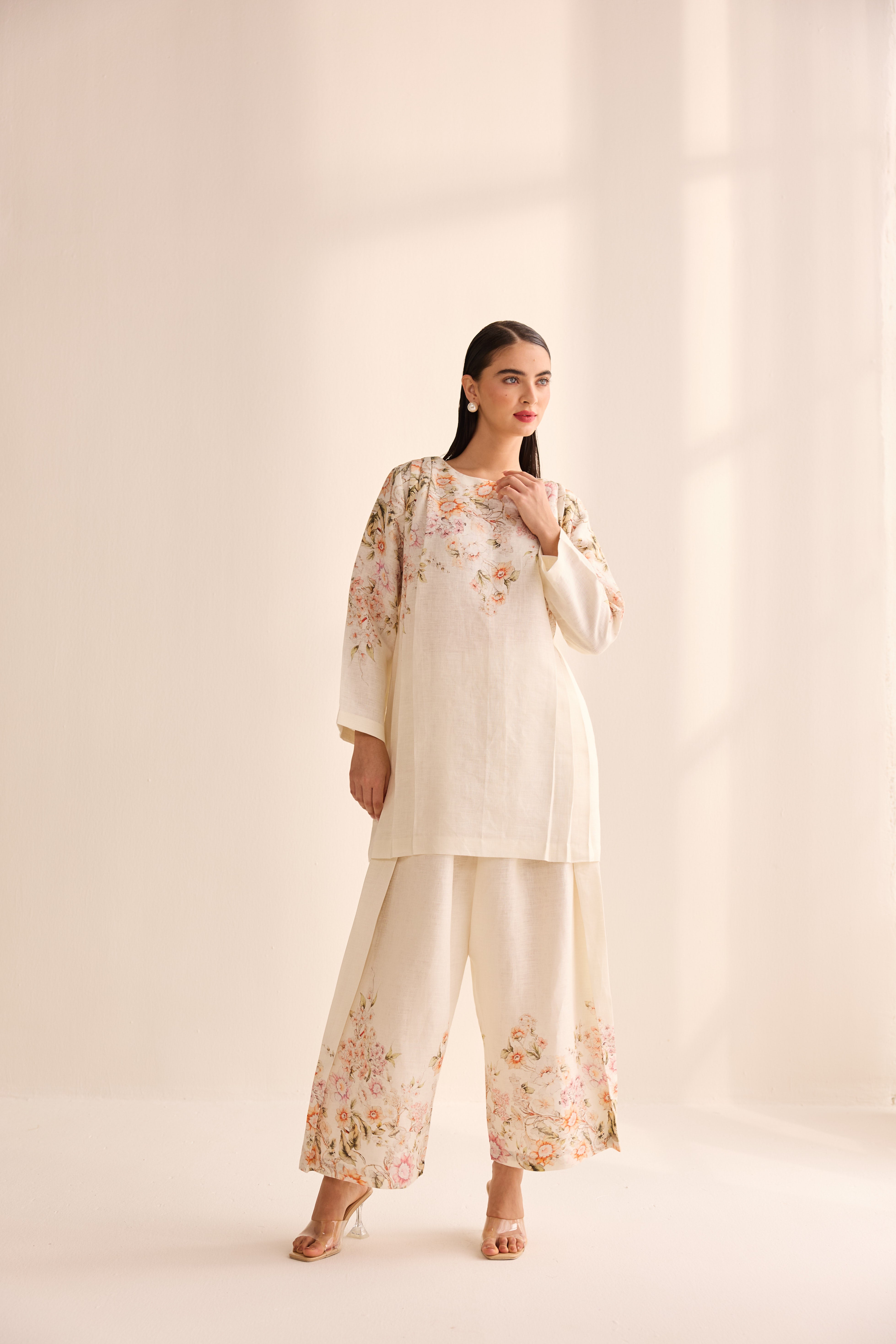 Golden नूर Kurta Set