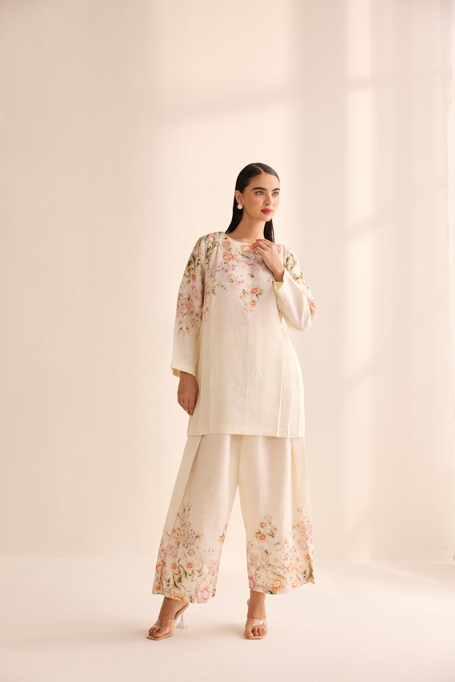 Golden नूर Kurta Set