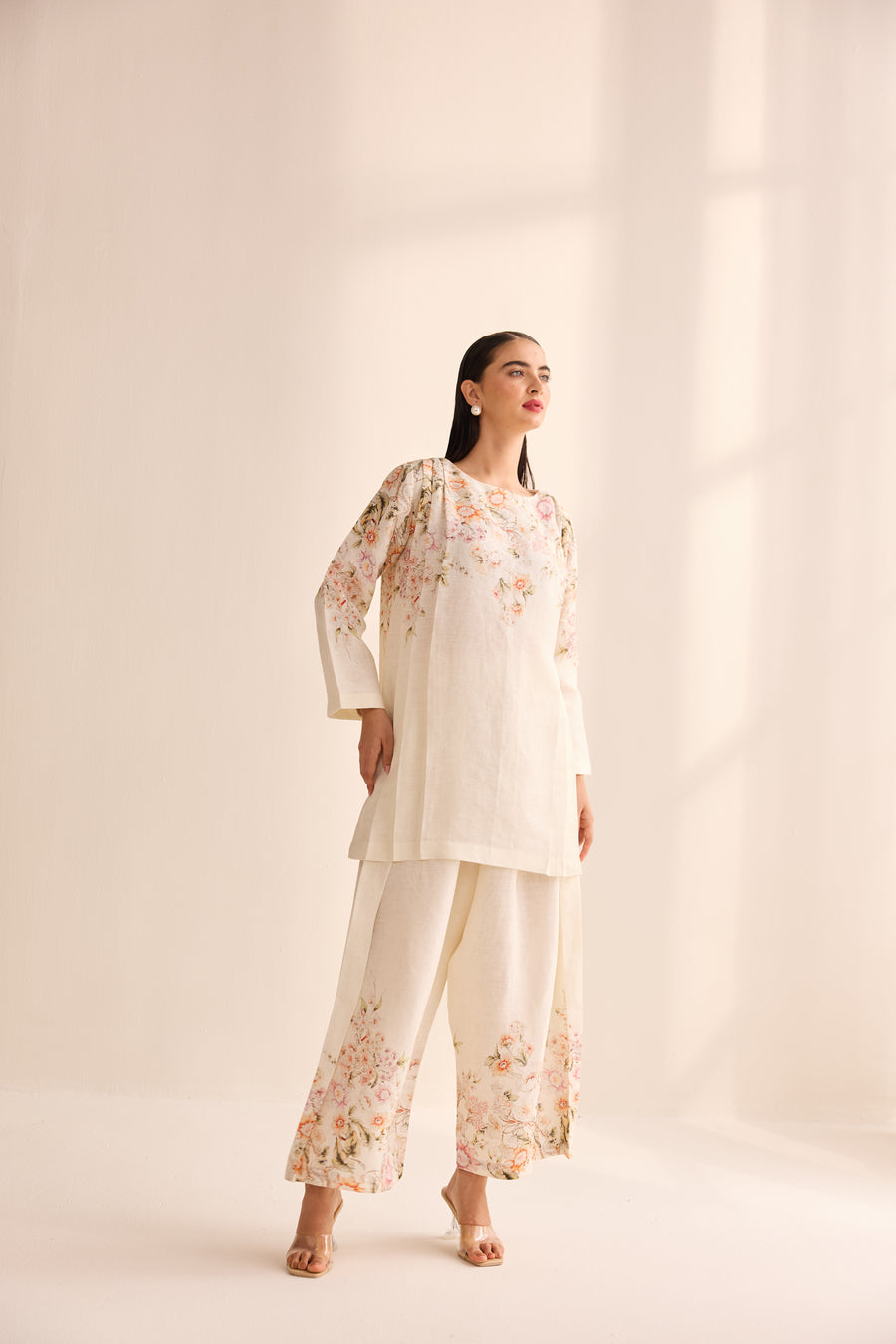 Golden नूर Kurta Set