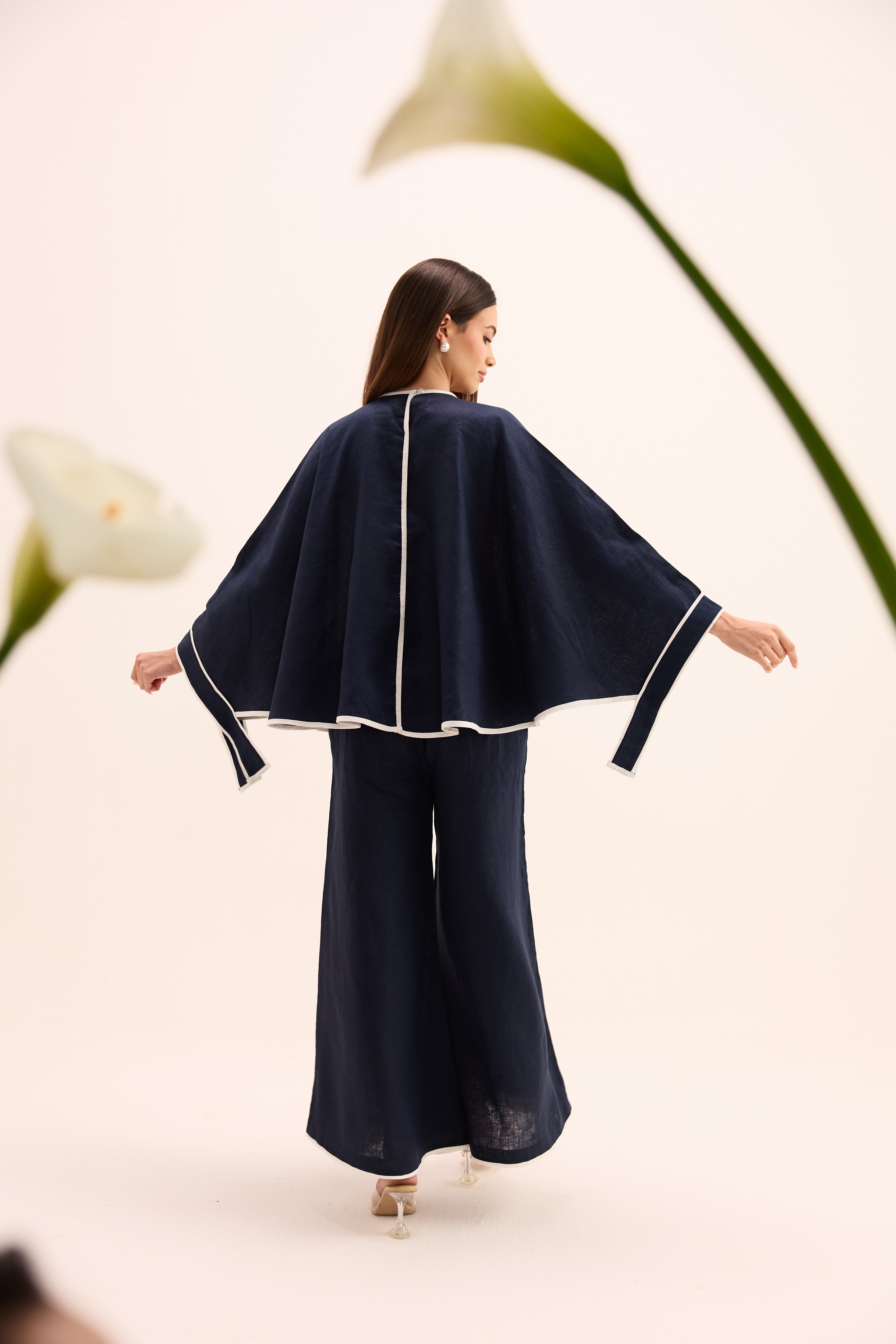 Rin Asymmetric Set