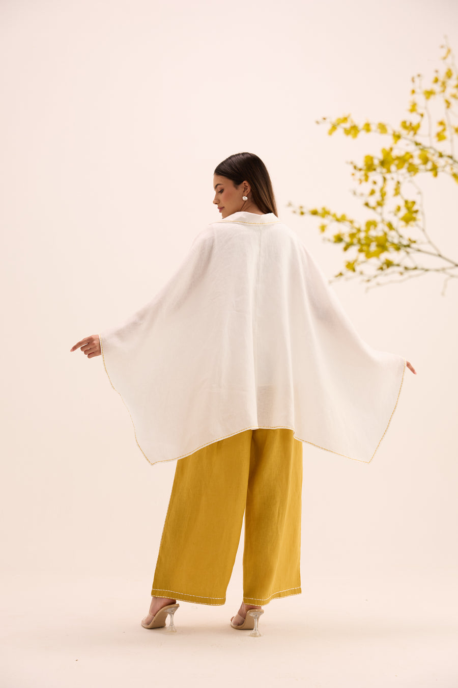 Wabi Linen Cape Set