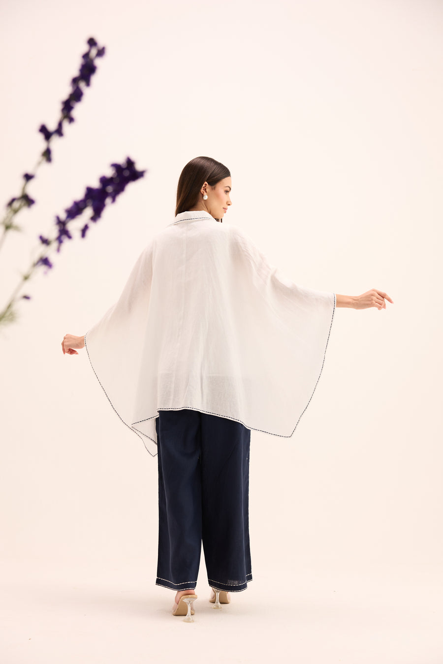 Nami Linen Cape Set