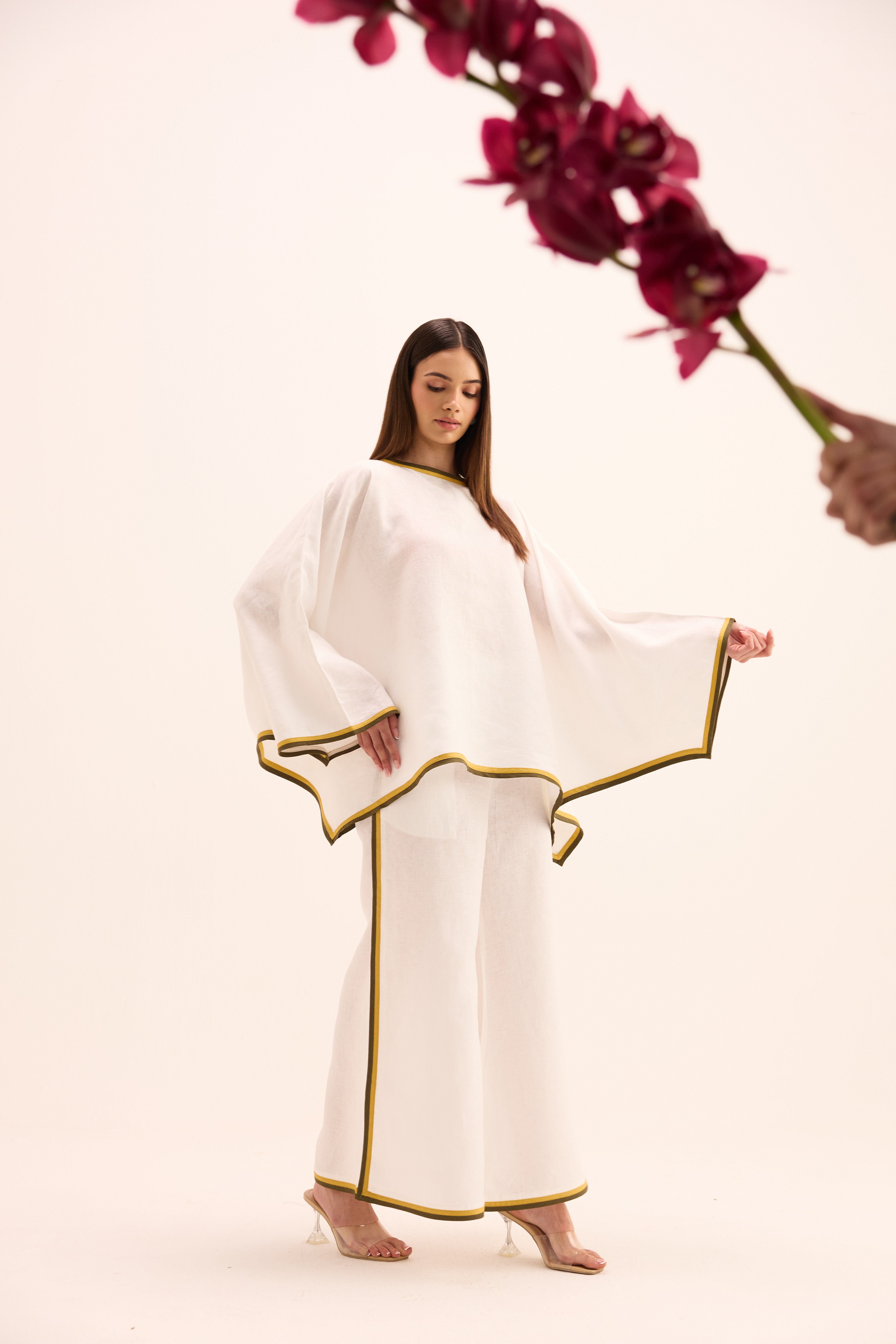 Haku Asymmetric Set