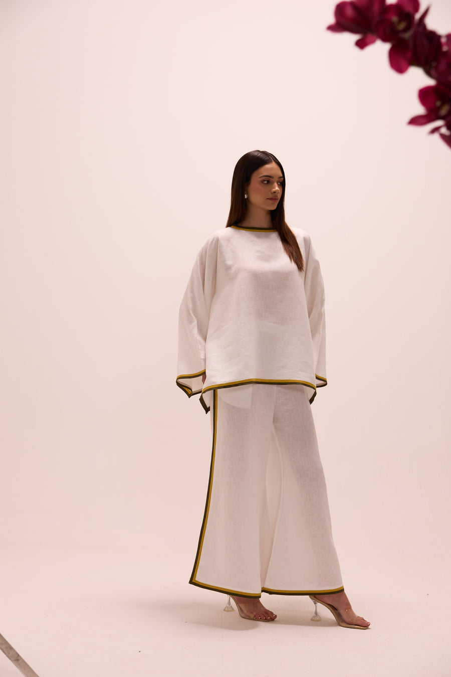 Haku Asymmetric Set