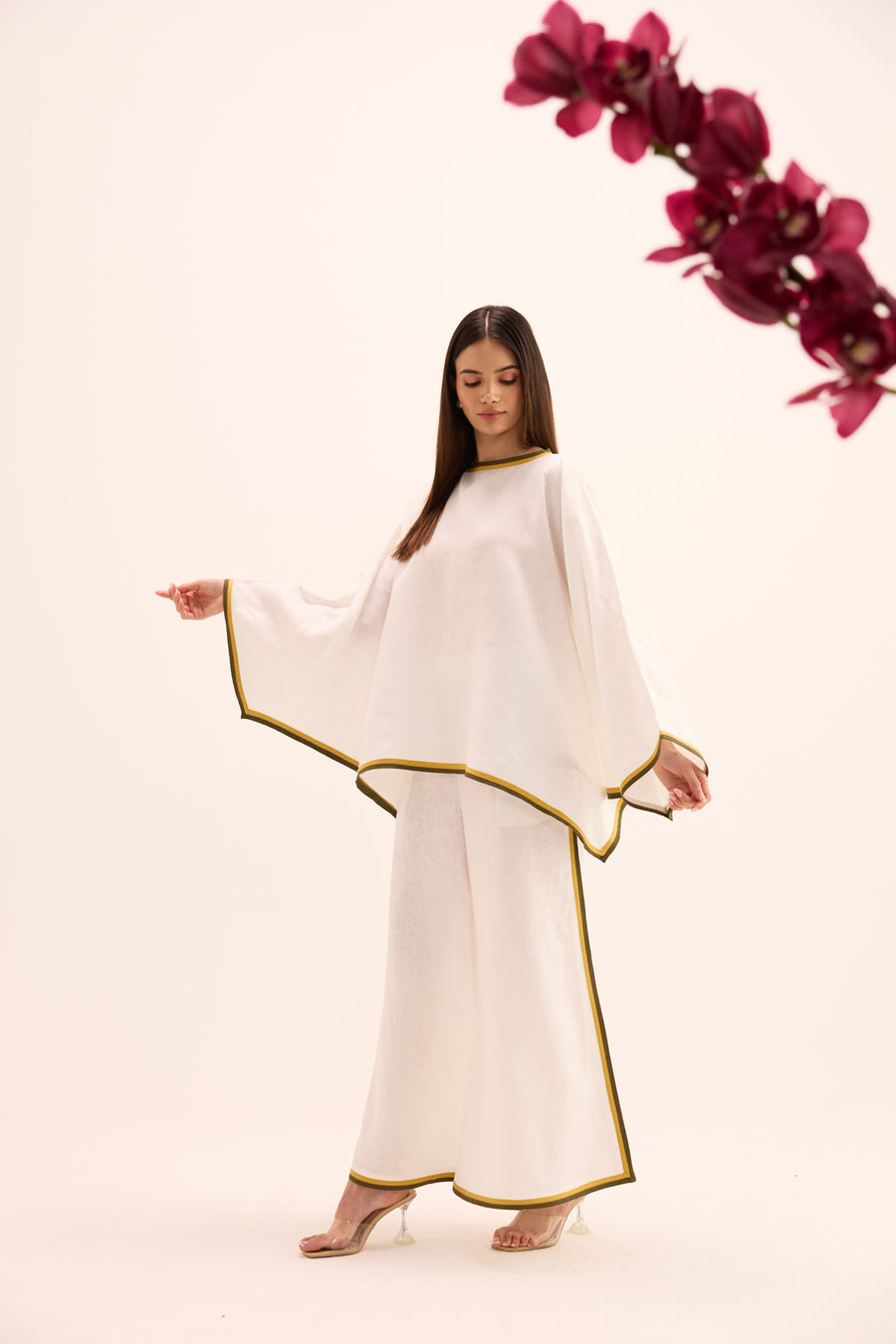 Haku Asymmetric Set