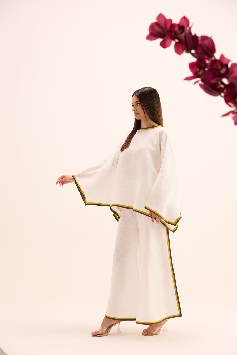 Haku Asymmetric Set