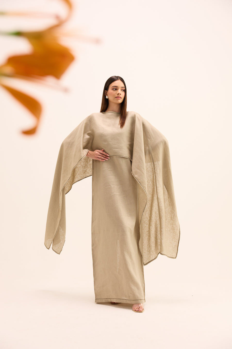 Rei Linen Cape Set