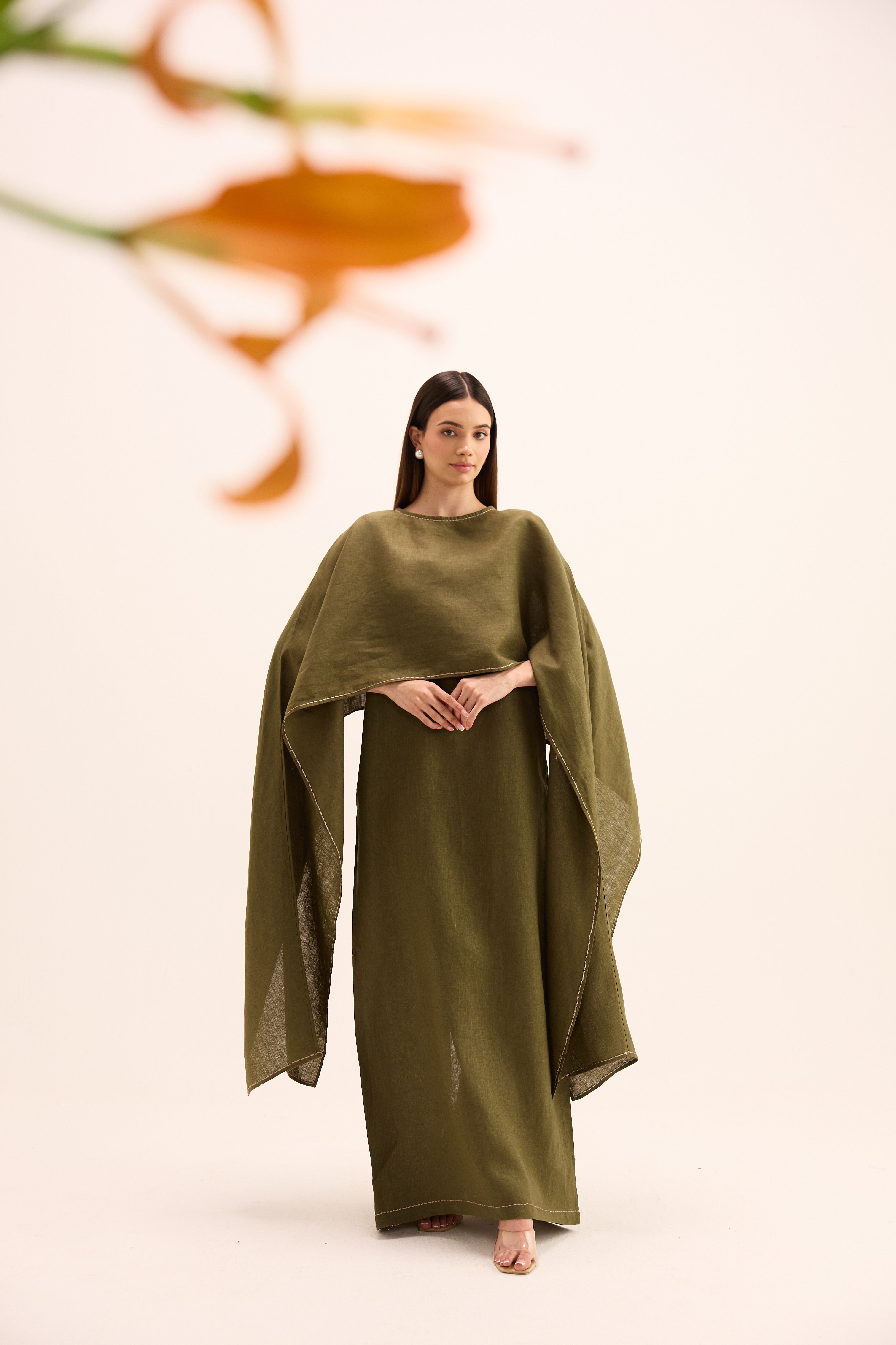 Sabi Linen Cape Set