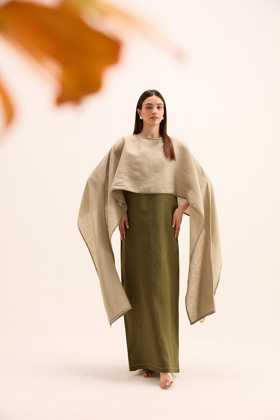 Hikari Linen Cape Set
