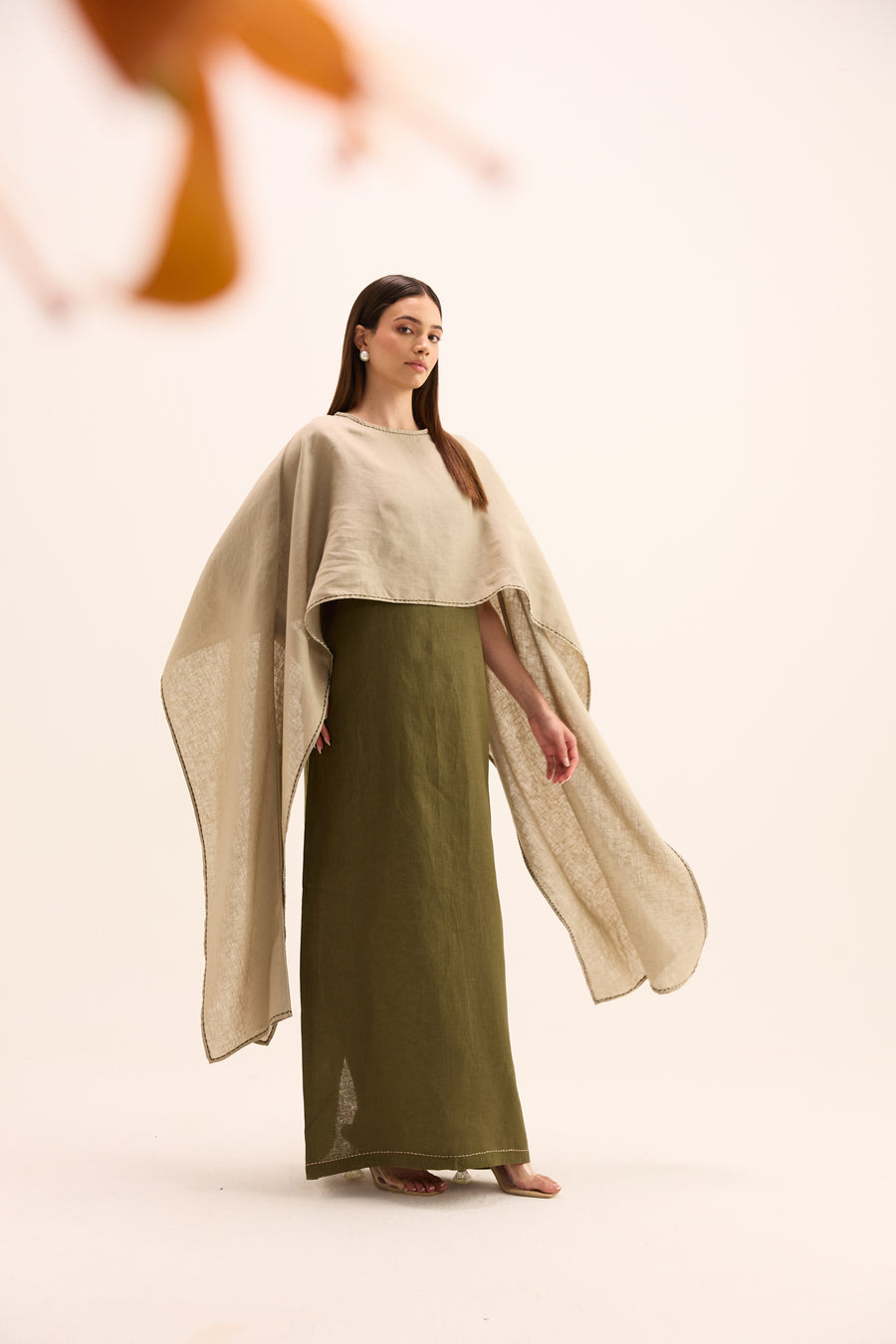 Hikari Linen Cape Set
