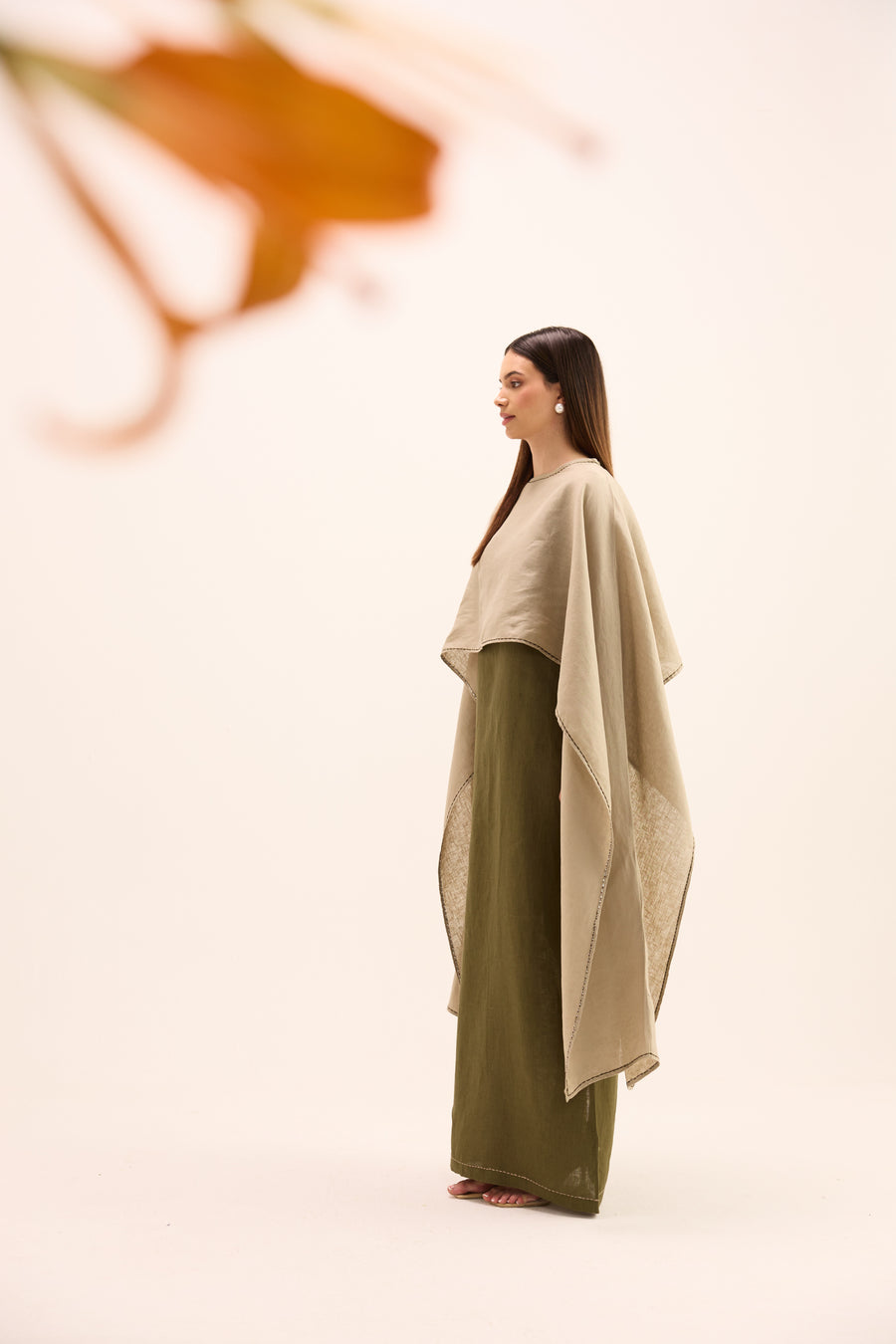 Hikari Linen Cape Set