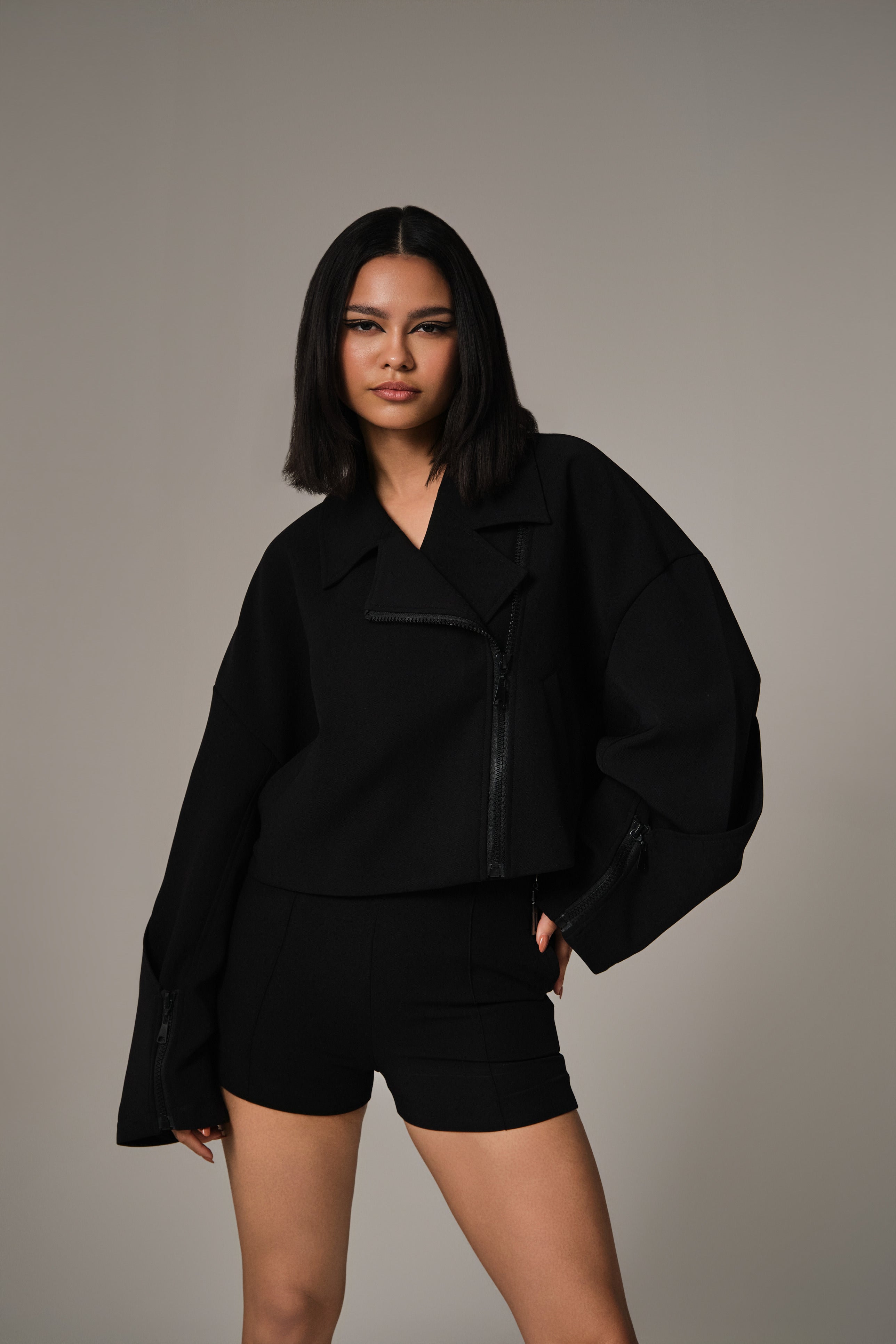 SHAE SHORT JACKET - BLACK