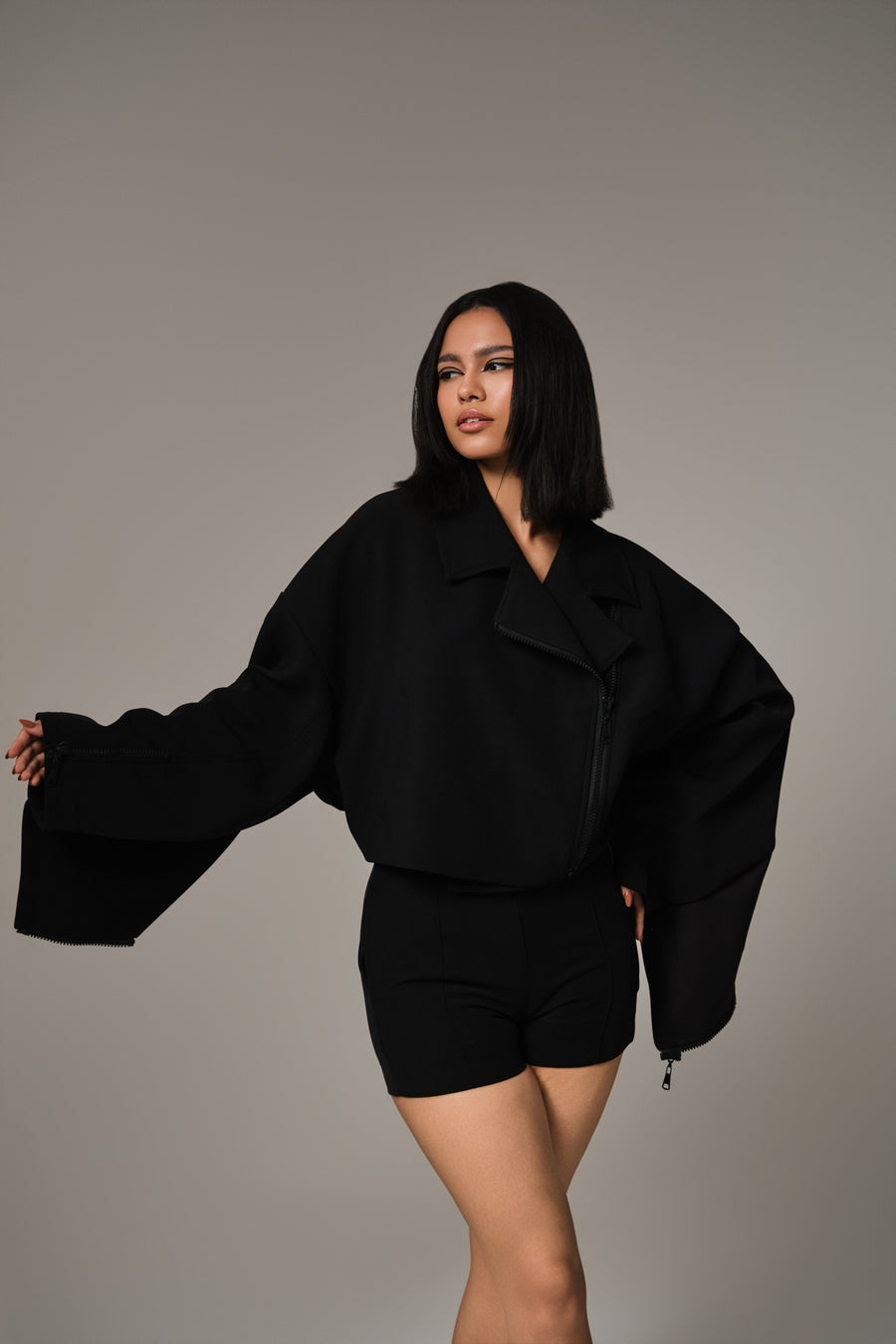 SHAE SHORT JACKET - BLACK