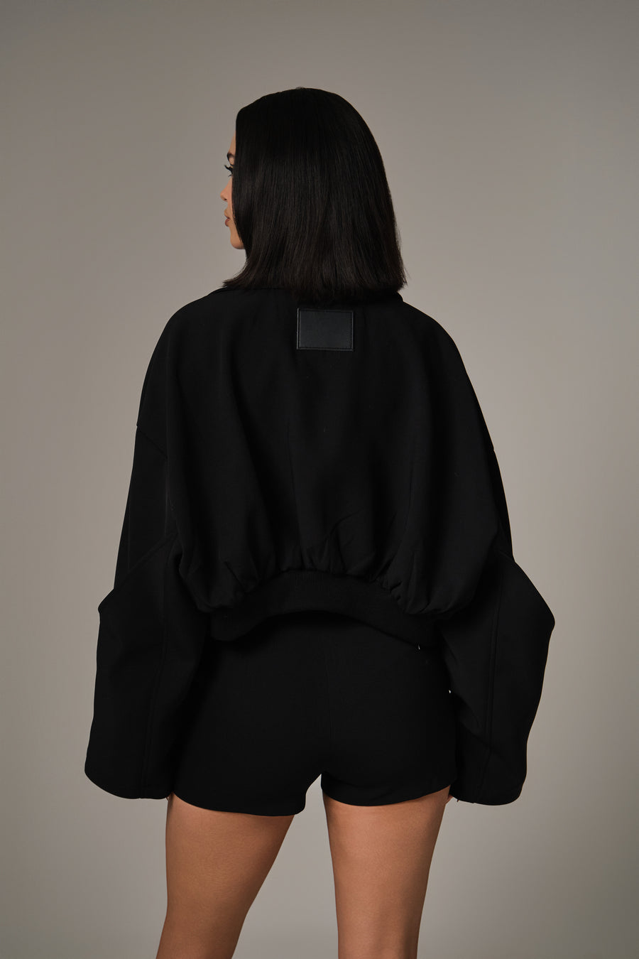 SHAE SHORT JACKET - BLACK