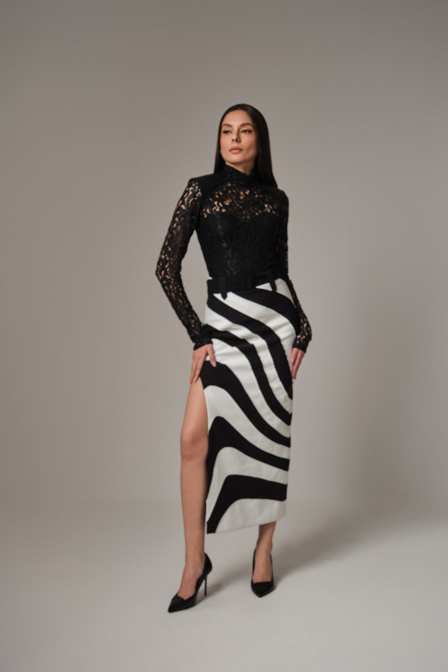 LEANNE B/W PATCHED SKIRT