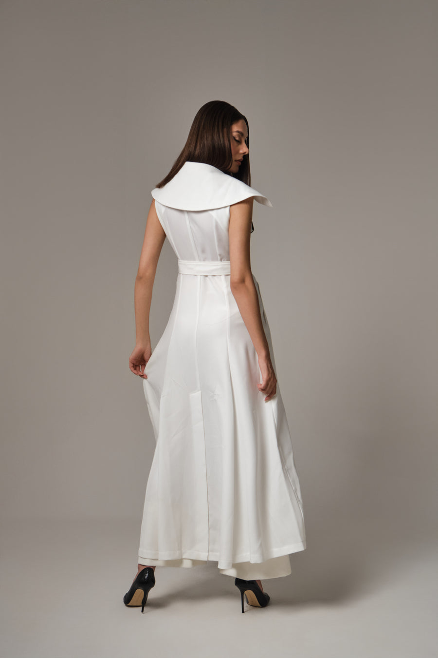NAMAH ASYMMETRIC TOP & PANTS