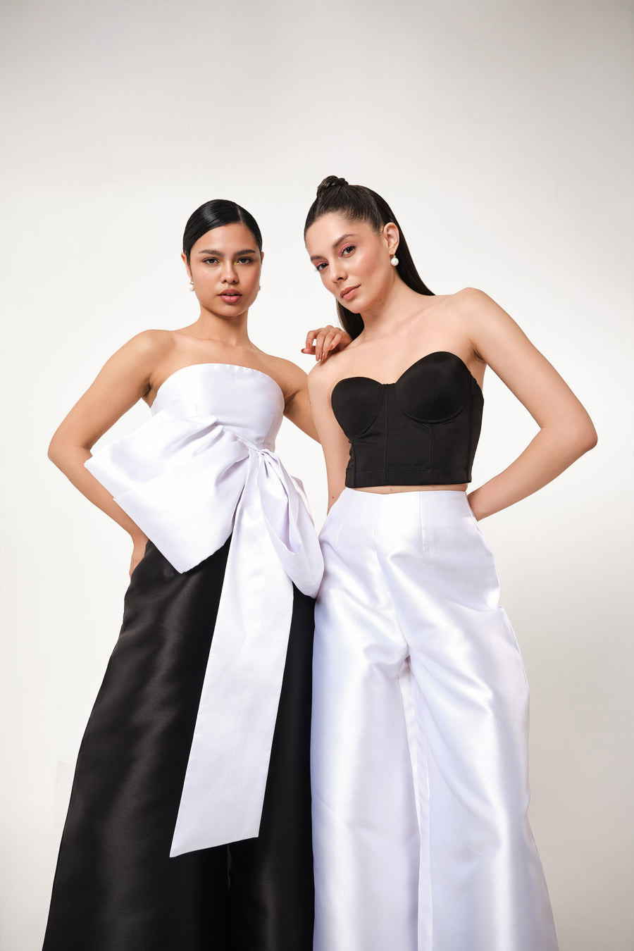 AURE EXTRA WIDE LEGGED PANTS WHITE