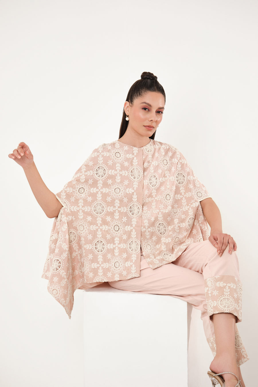 GIA FLORAL EMBROIDERY CAPE COORD